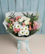 Букет цветов из:  Розы, Лизиантусы и Хризантемы в Болгаре