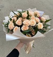 Букет Кремовые розы Латте в Болгаре