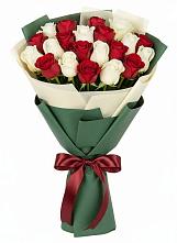 Букет Микс из красных и белых роз #REPLACE_PRED# Болгаре