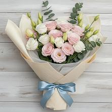 Букет цветов из:  Лизиантусы #REPLACE_PRED# Болгаре