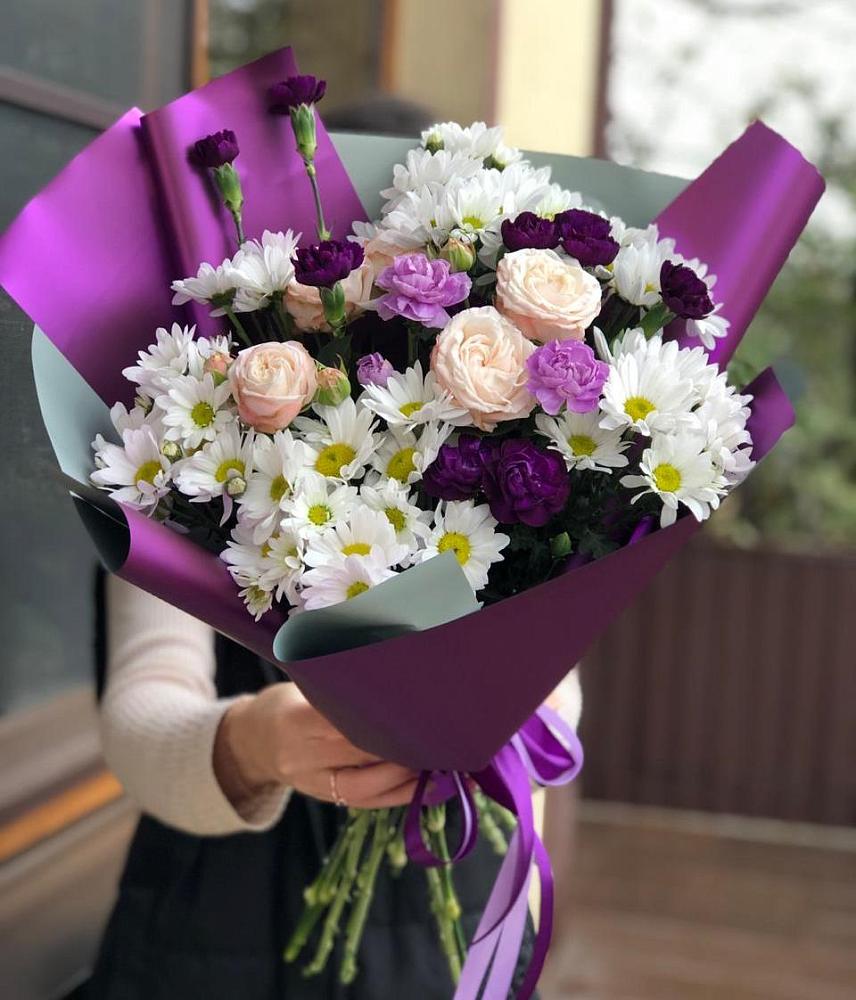 Букет цветов из: Хризантемы, Гвоздики и Розы в Болгаре