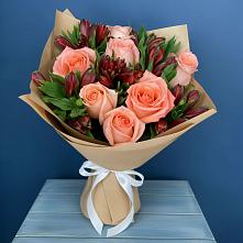 Букет цветов из:  Розы и Альстромерии #REPLACE_PRED# Болгаре