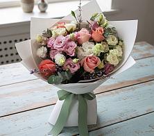 Букет цветов из:  Розы, Лизиантусы и Гвоздики #REPLACE_PRED# Болгаре