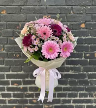 Букет цветов из:  Герберы и Хризантемы в Болгаре