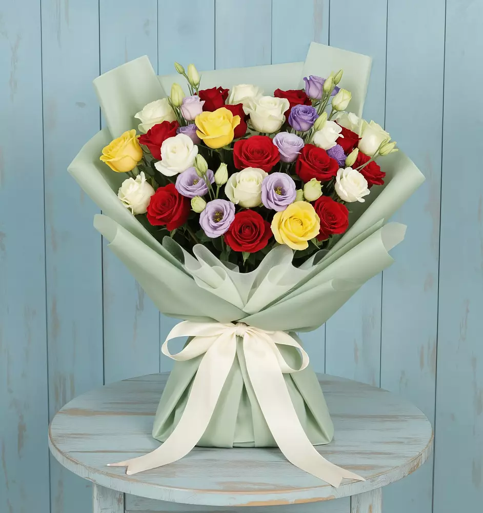 Букет цветов из: Розы в Болгаре