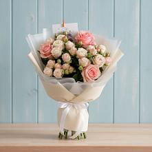 Букет цветов из:  Розы в Болгаре